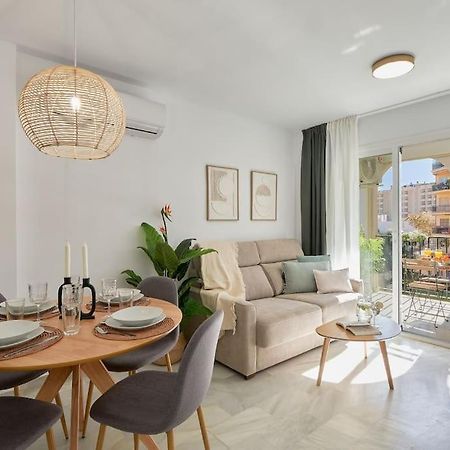 Erisa I Apartament La Carihuela 100 Mts Beach Torremolinos Eksteriør billede